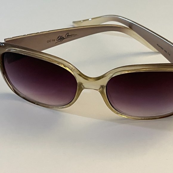 Oleg Cassini Womens Designer Sunglasses MOD1092 Brown Pearl Vintage - Picture 1 of 11